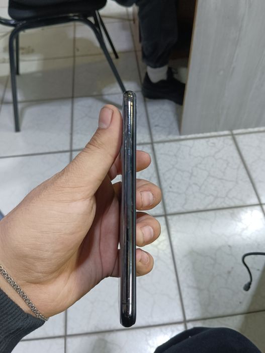 Ayfon 11 pro 64 talik