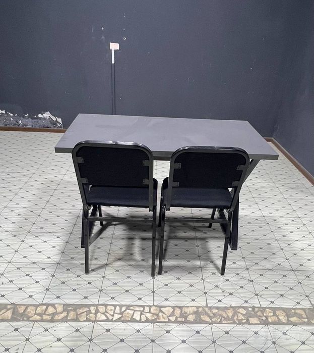 Продается парты и стулья для школы