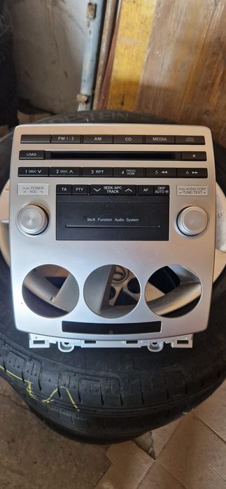 Мазда 5  седалки 3.ти ред