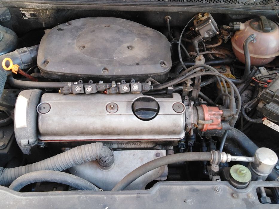 Фолксваген VOLKSWAGEN ПОЛО 99 г. 1.4 60 коня климатик 5 врати.