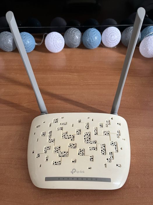 Продам б/у роутер