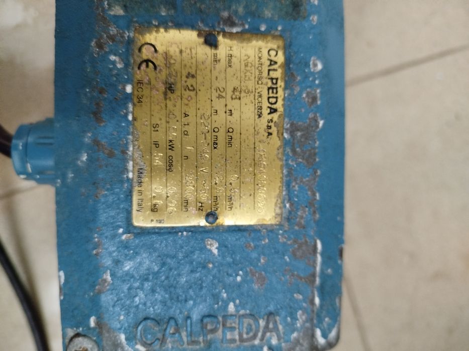 Хидрофорна помпа Италианска CALPEDA