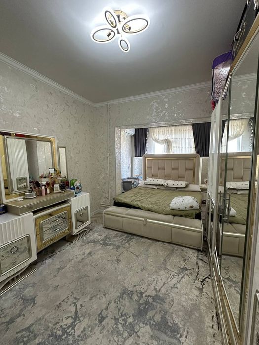 Мирзо-Улугбекский р-н, Карасу-6, 4 комн. 86кв (LY)