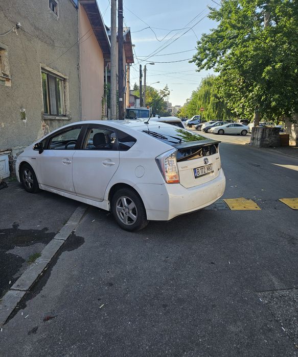 TOYOTA Prius 2011 — imagine 2