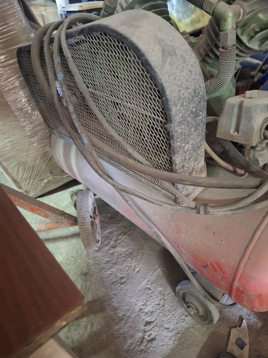 Продается компрессор