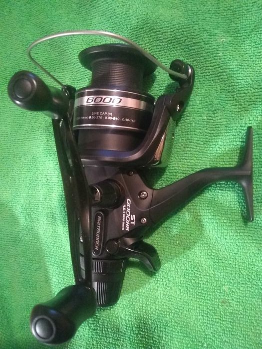 Макари Shimano Exage 6000 FC и Baitrunner 6000, надграден с лагери