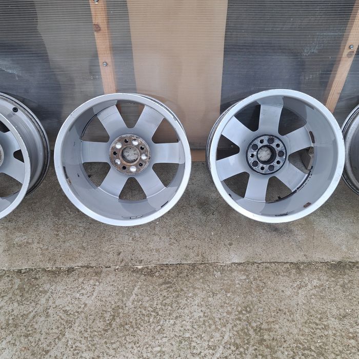 Set 4 buc jante aliaj 5X112/8.J/R17/ET39/VW/Audi/Seat/Impecabile