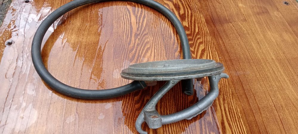 Крышка от алюминиевого бидона