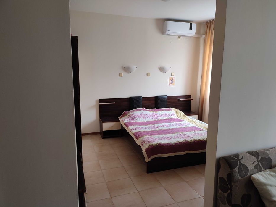 Под наем апартамент с две стаи в Свети Влас Целогодишно