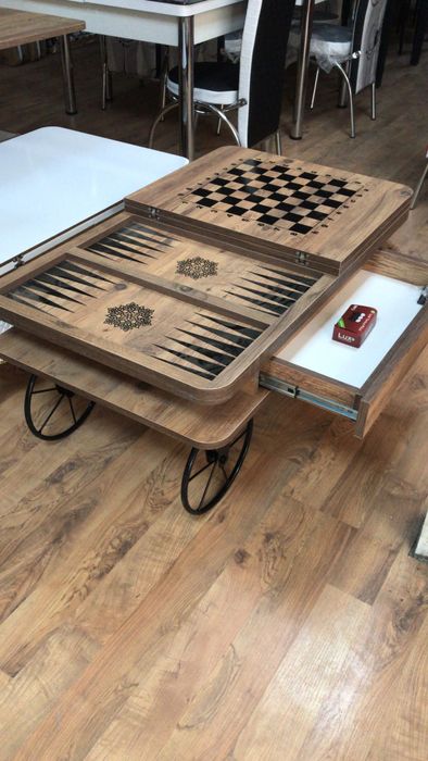 Холна маса разтегателна с реголиране на височината