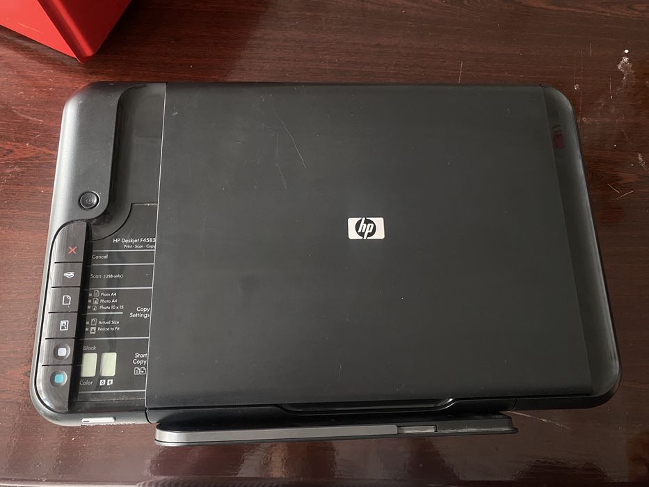Принтер HP Deskjet F4583
