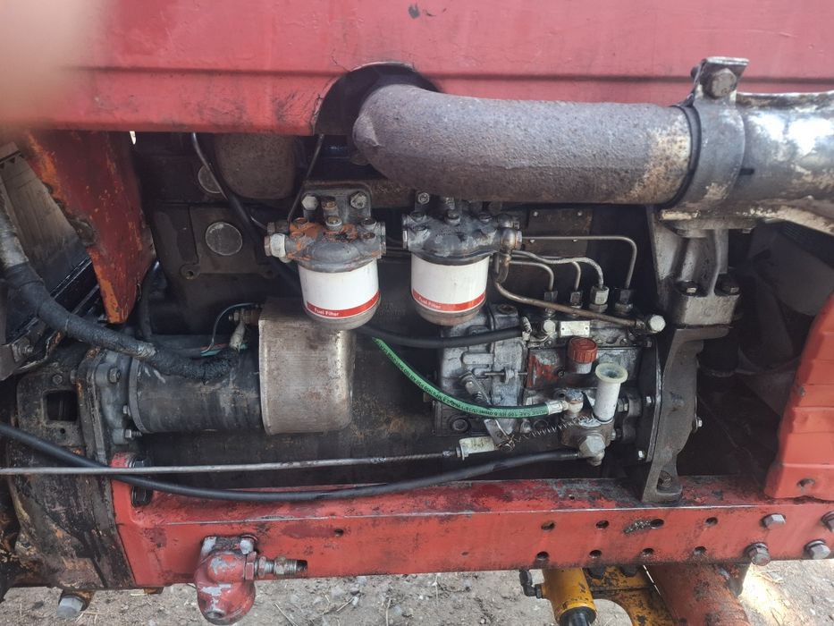 Vând Tractor U 650
