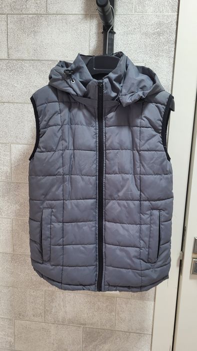 Безрукавка теплая и удобная