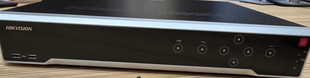 Сетевой видеорегистратор NVR Hikvision DS-7732NI-I4(B)