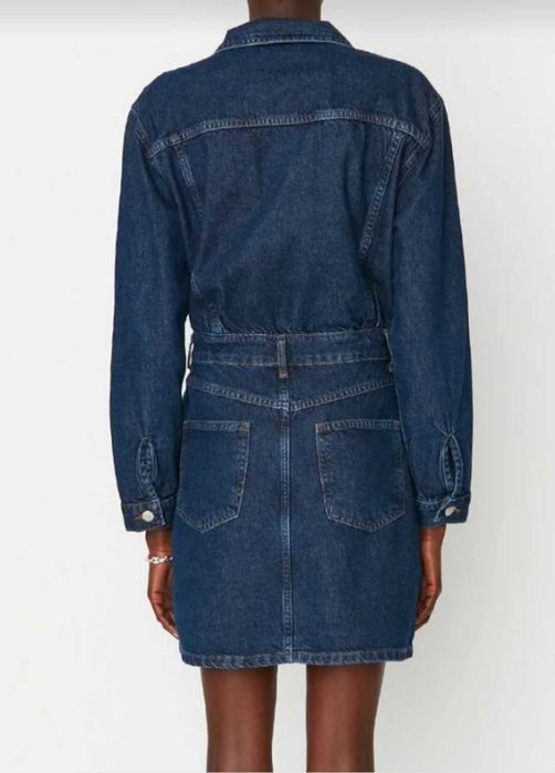 Чисто нова с етикет дънкова рокля - М размер