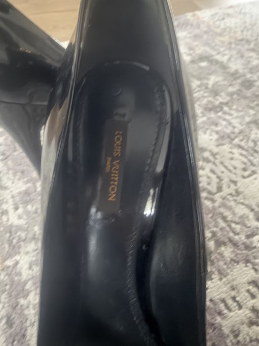 Pantofi Louis Vuitton originali nr 39