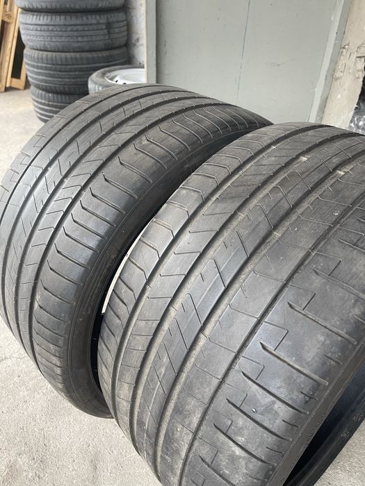 305/30/21 2бр летни гуми Pirelli P zero