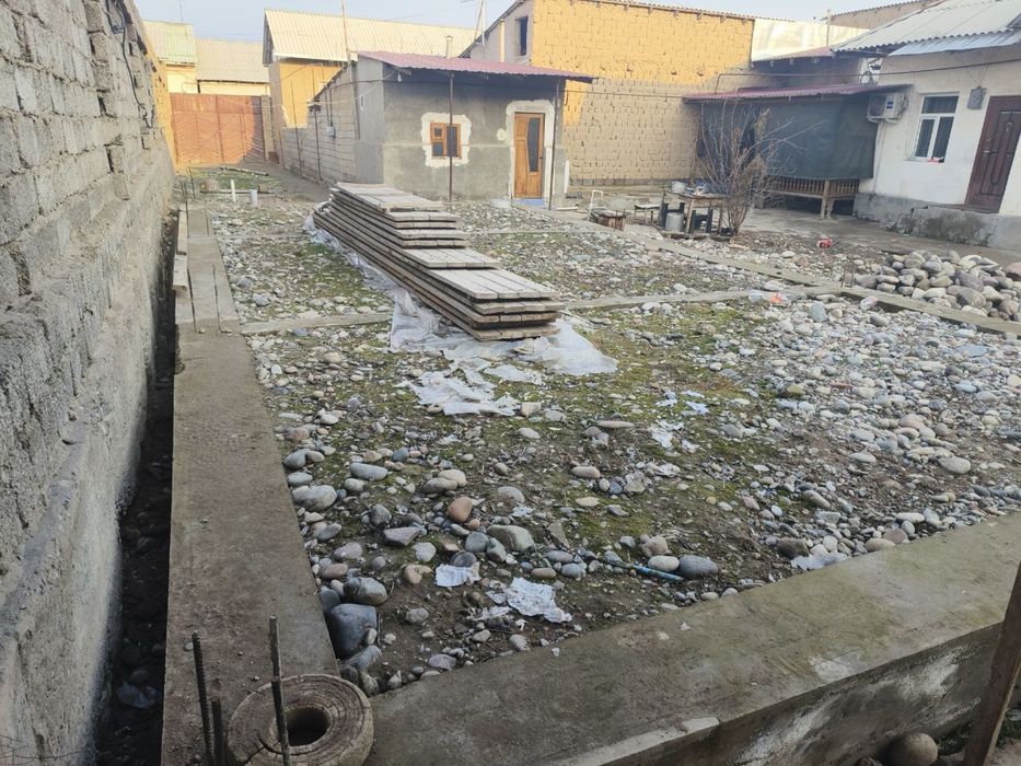 Дом в Бектемирском районе