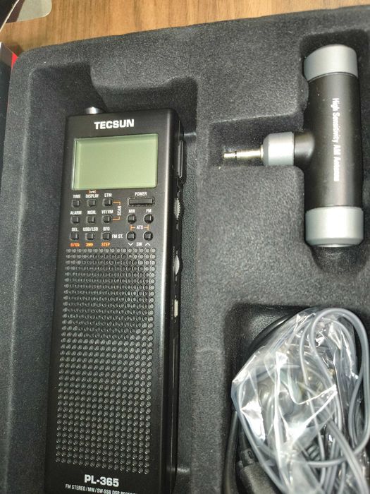 Tecsun PL-365 Преносимо Радио с SSB (Single Side Band еднолентова модулация)