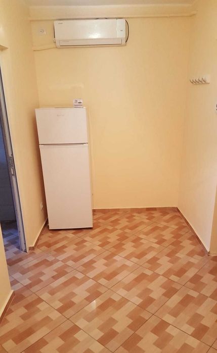 Inchiriez apartament 1 camera