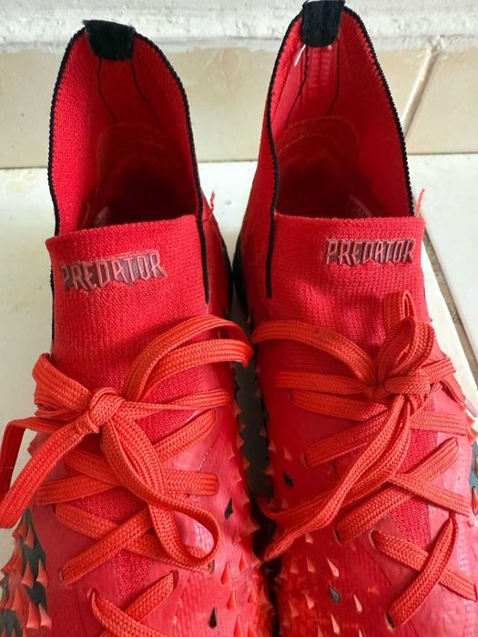 Бутсы Predator league turf  Adidas  спортзал