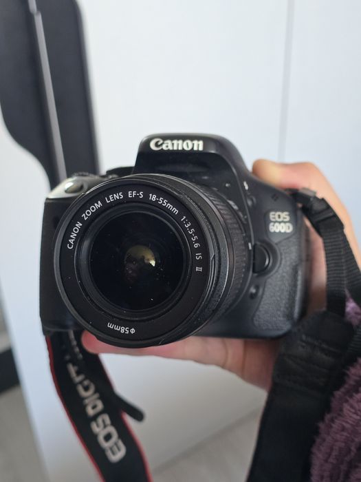 Canon EOS 600D + чанта