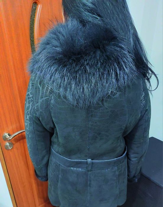 Cojoc imblanit piele naturala cu guler blana naturala