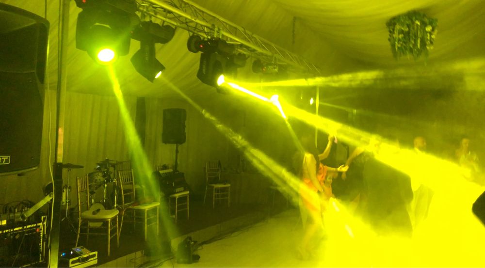 8 Moving head beam 7R 230