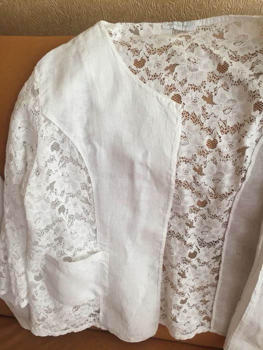 Жакет белый на 46 размер