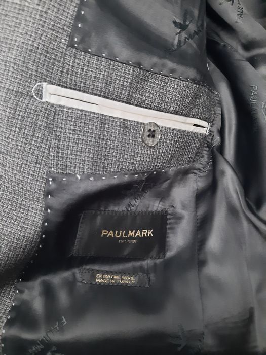 Продам костюм, 50 размер. Торг!