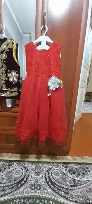 Прокат платье и костюмов