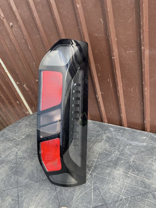Stop lampa dreapta spate ford transit custom 2023-2026