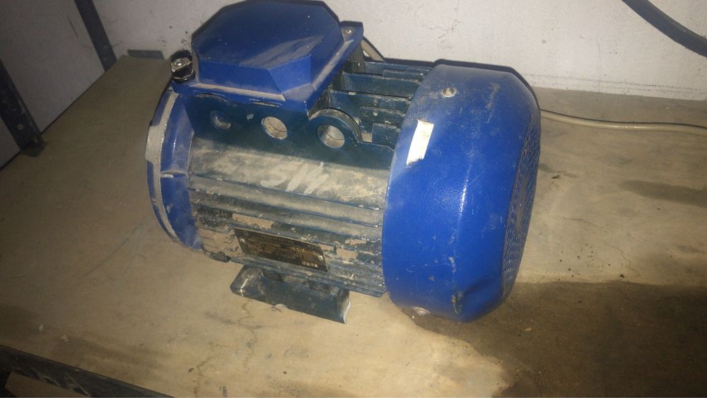 Электро двигатель