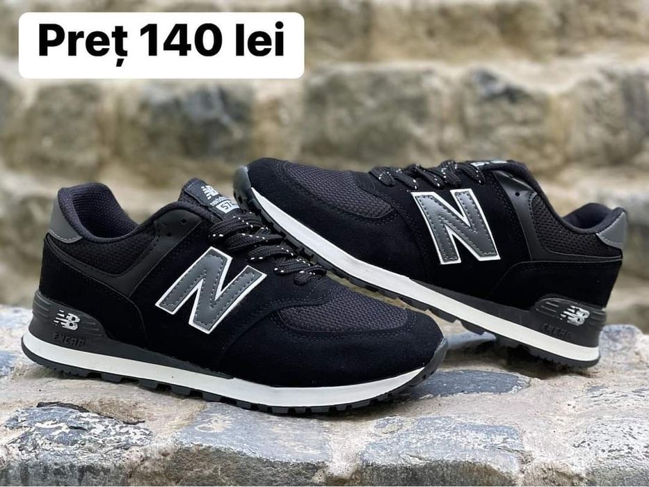 Vând  adidași confortabil