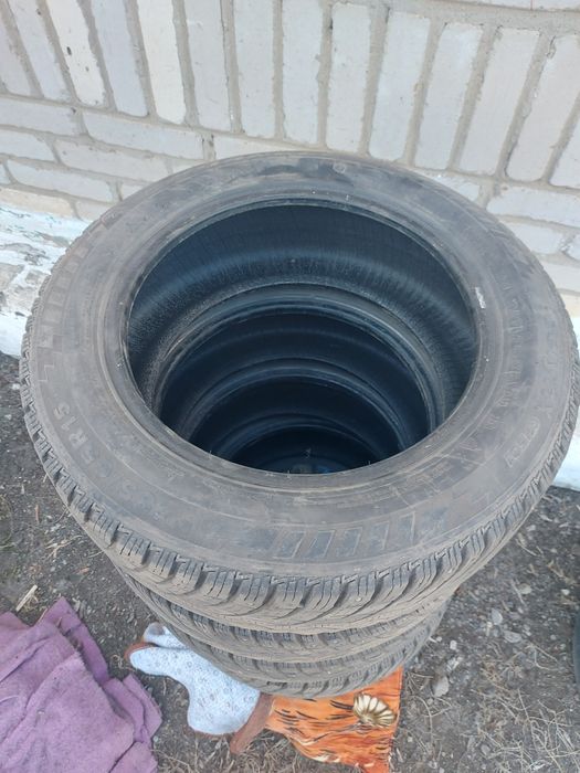 Продам зимние шины