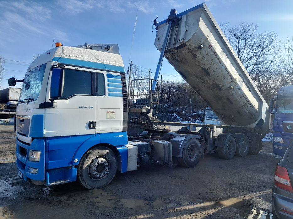 De vânzare două ansambluri, cap tractor MAN și semiremorca basculabila