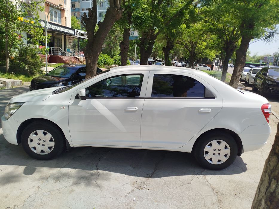 Chevrolet Cobalt 2022 — 3