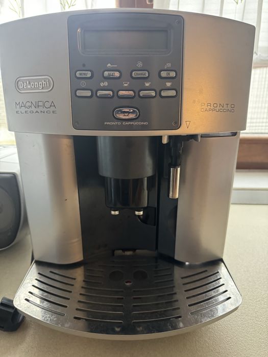 Espresor Delonghi Magnifica Elegance