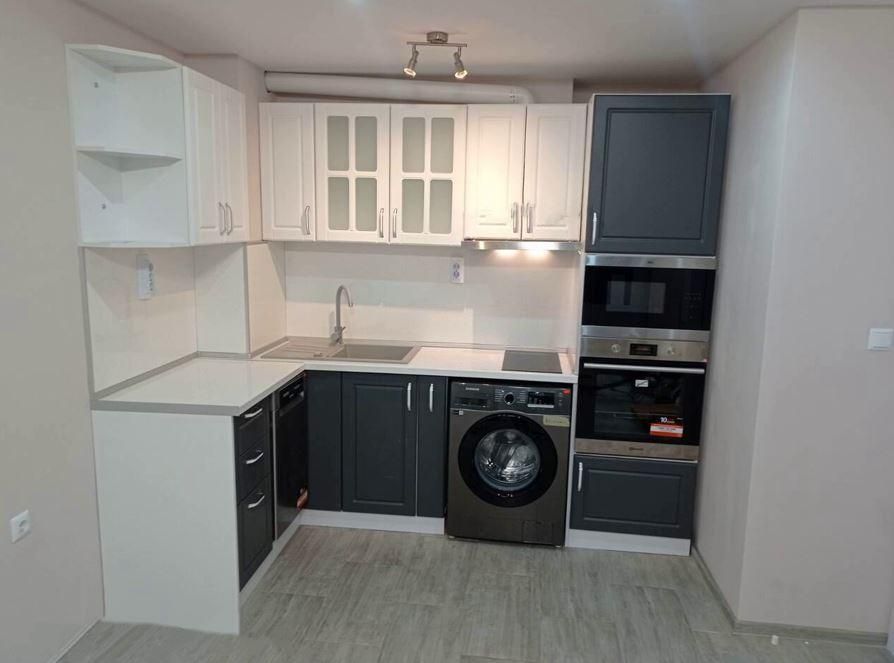 Дава се под наем Двустаен апартамент в Бургас, Сарафово - 59 кв.м за 470 € - Снимка #2