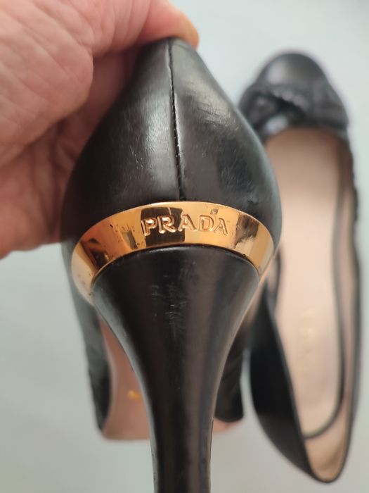 Prada оригинални дамски обувки 39 1/2