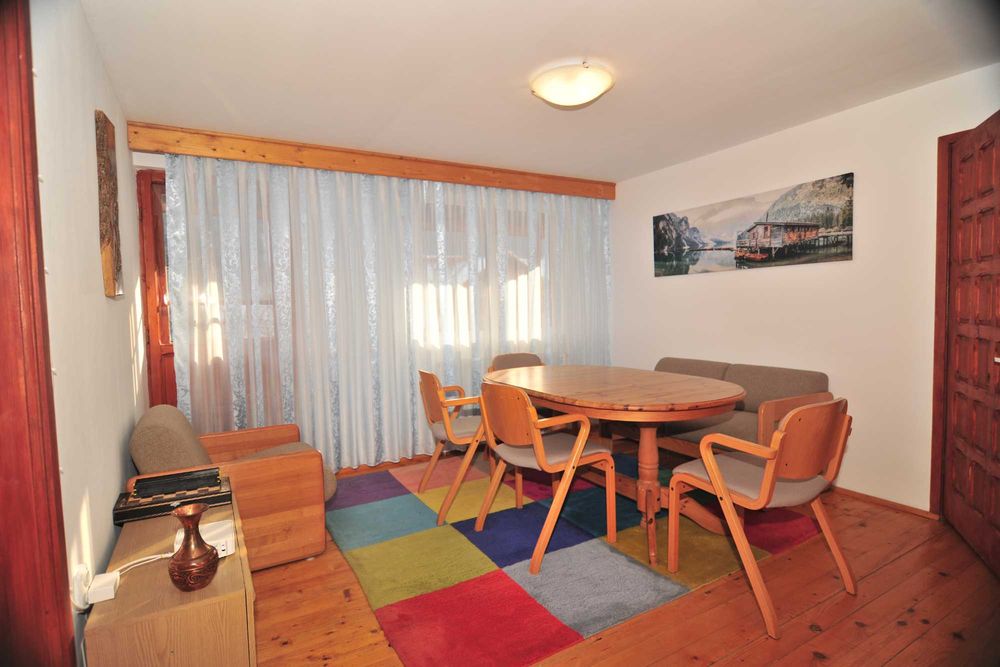 Casa Azuga 5 Camere 6 Bai