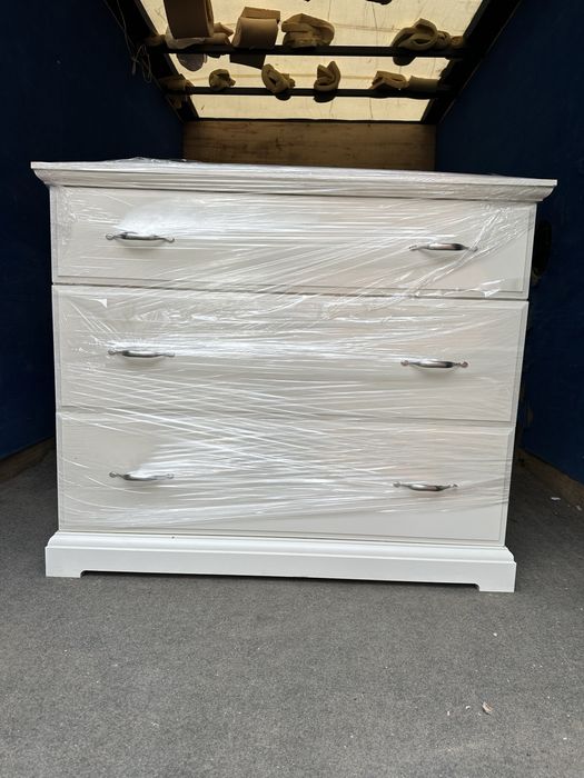 Продам диван в хорошем состояние