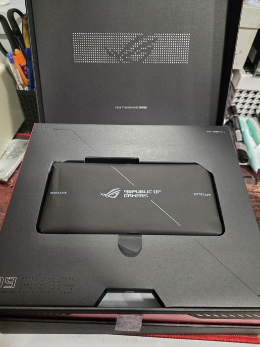 Asus Rog 9 Pro 16 ram 512Gb