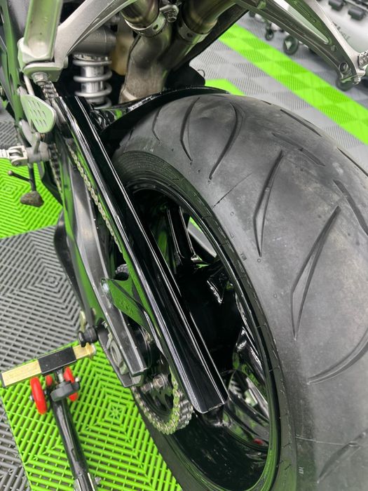 Yamaha R1 2005 Rn12
