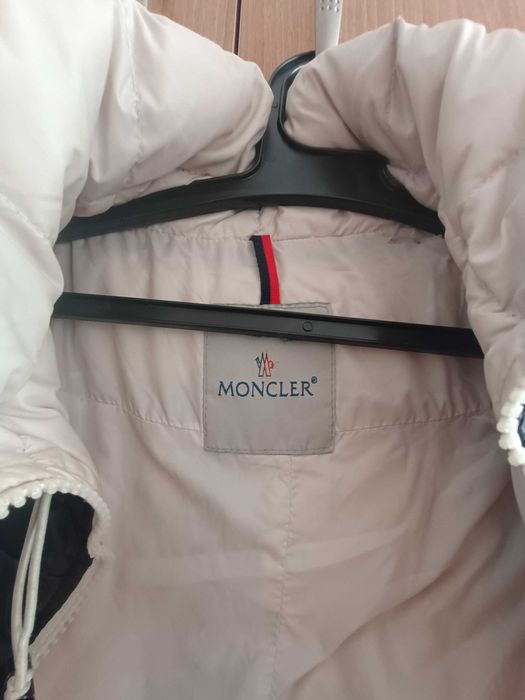 Яке Moncler Xs размер намалено!