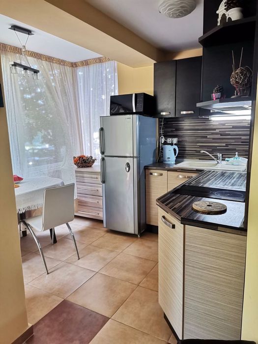 Дава се под наем Двустаен апартамент в Приморско - 56 кв.м за 66.3 € - Снимка #2