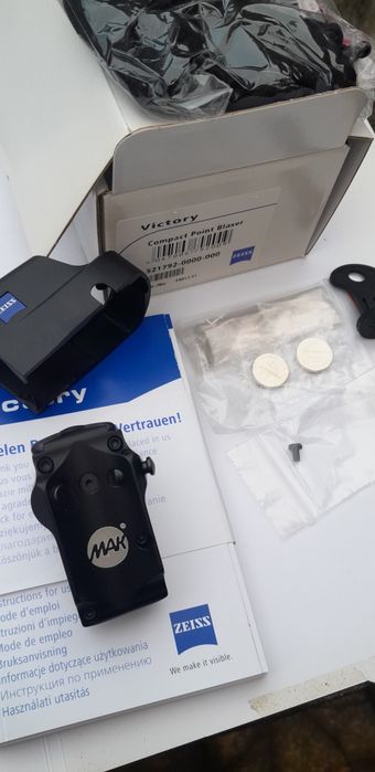 Red dot Zeiss Victory compact point cu prindere MAK Blaser