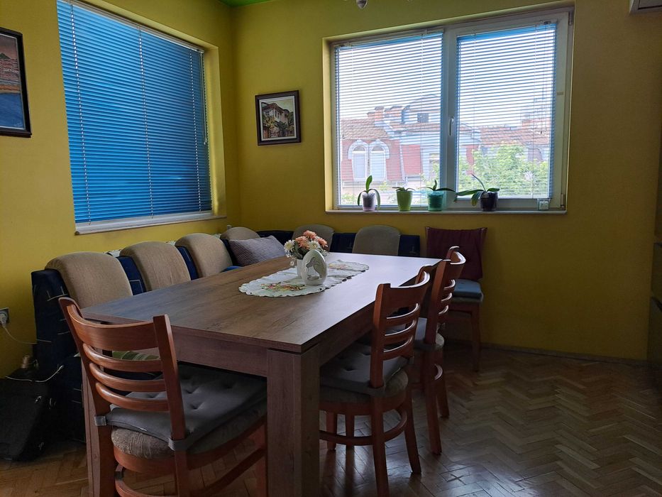 Продава се Тристаен апартамент в Плевен, Идеален център - 106 кв.м за 1651 €/кв.м - Снимка #5