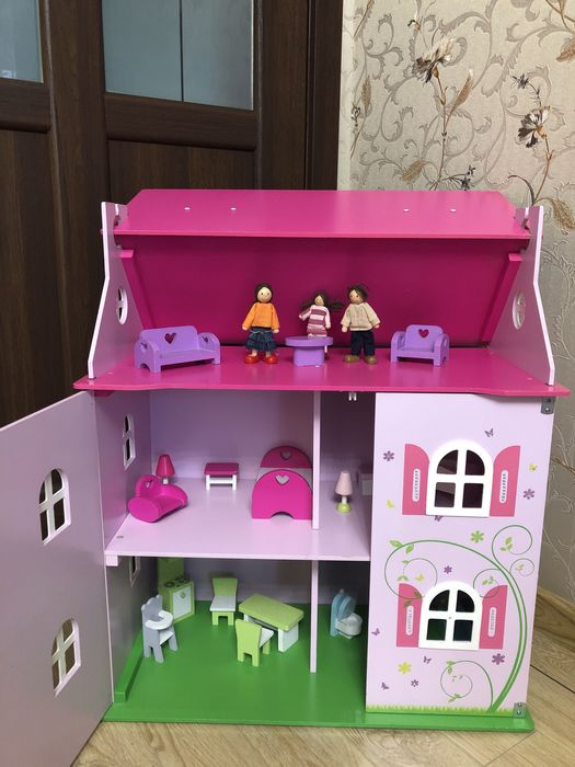 Домик детский деревянный игрушечный.