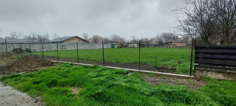 Teren intravilan 1.132 mp – utilități trase